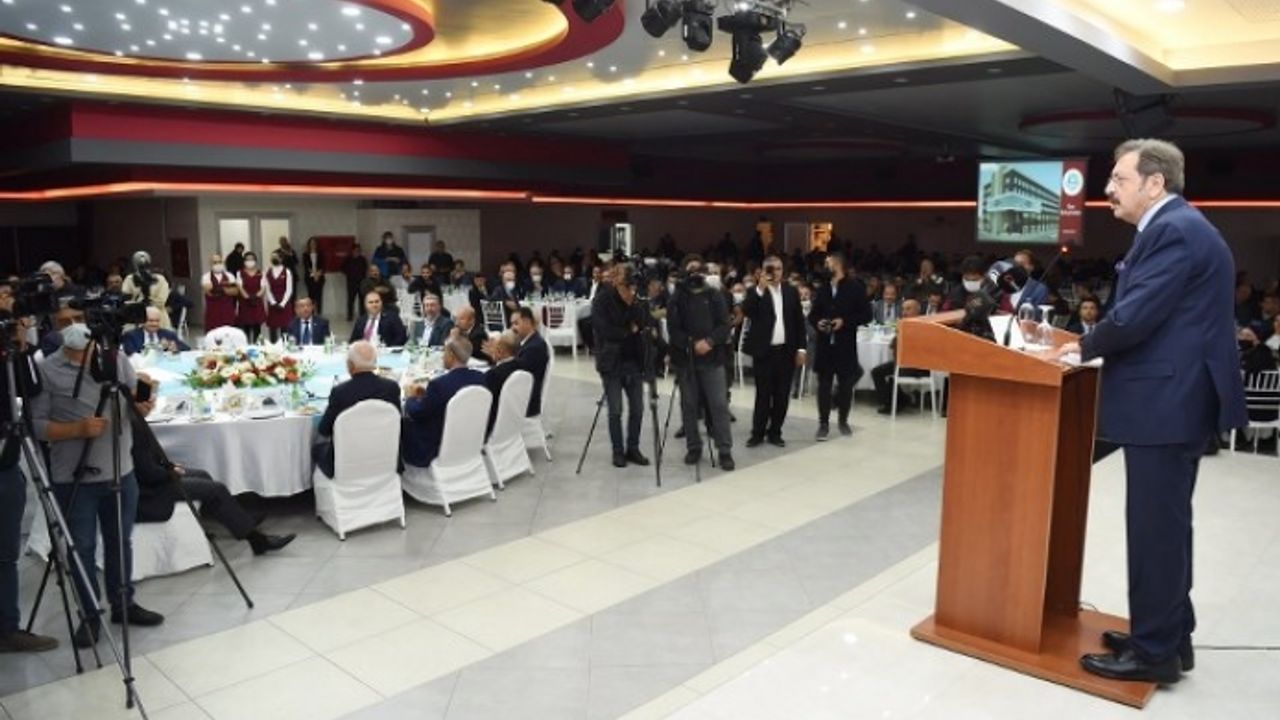 TOBB Başkanı Hisarcıklıoğlu, iş insanlarıyla buluştu