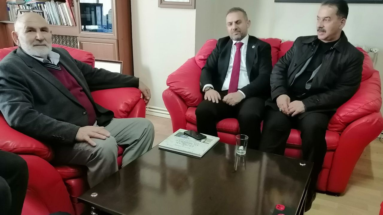 AK Parti teşkilatından Doğu Gazetesi’ne ziyaret