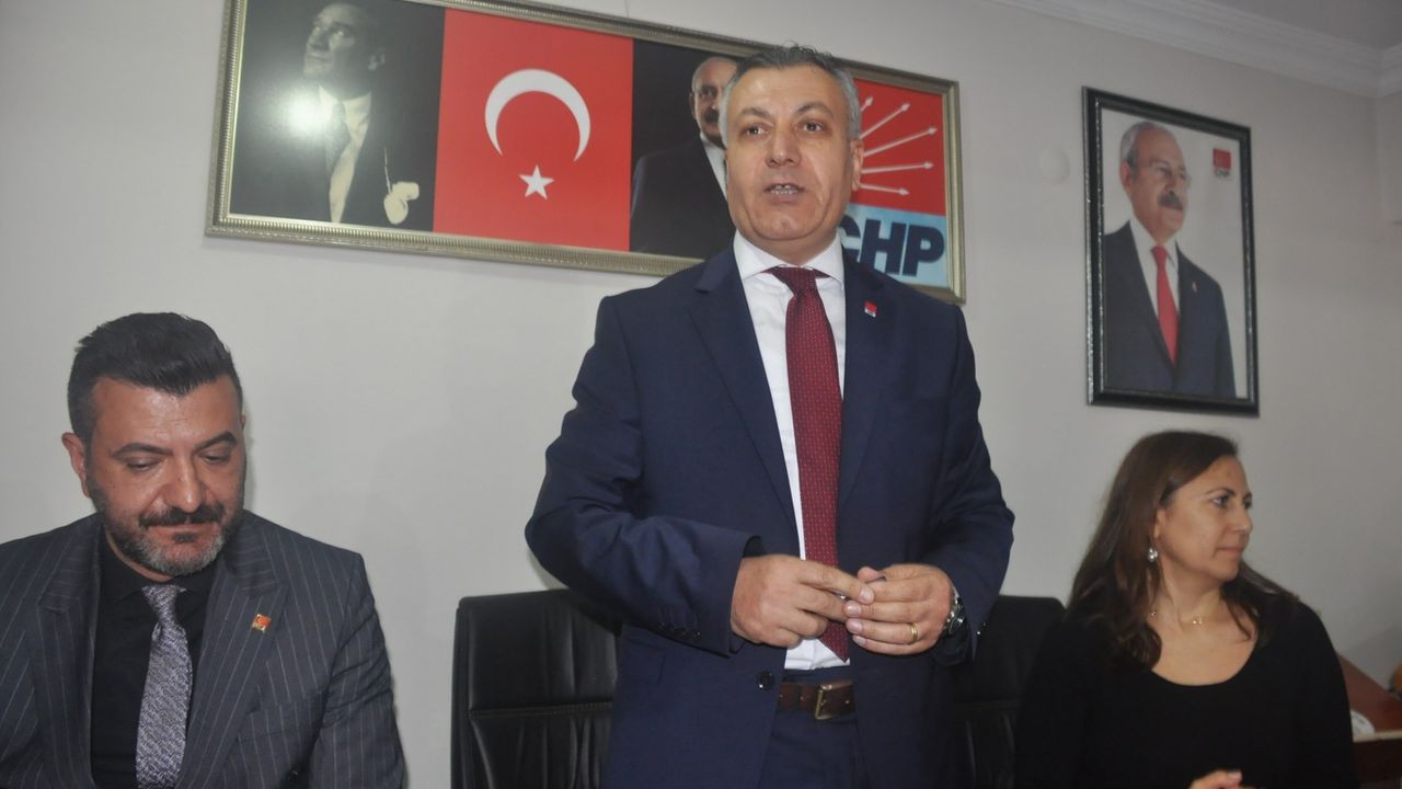 Bülent Coşar CHP’den A. Adaylığını açıkladı
