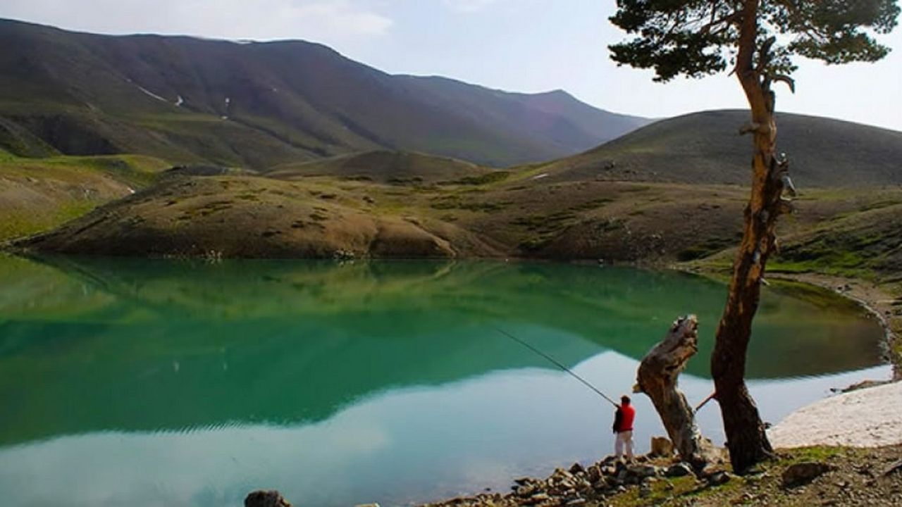 Türkiye’nin en yüksek göllerinden olan Aygır Gölü keşfedilmeyi bekliyor