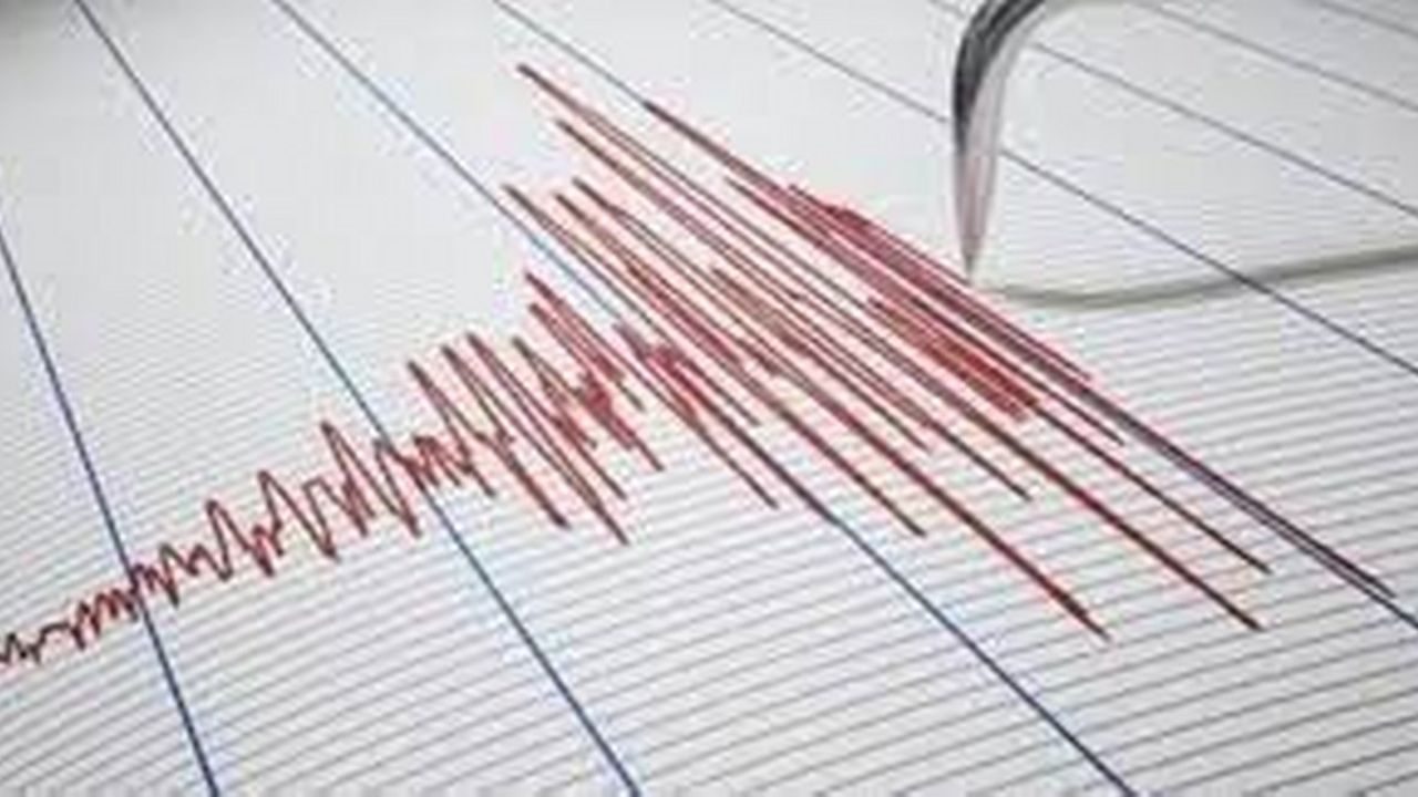 Diyarbakır'da 4.2 büyüklüğünde deprem! Son Dakika!