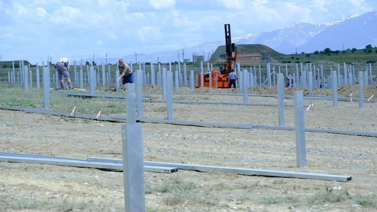 Erzincan Belediyesi Güneş Enerji Santrali kurmaya devam ediliyor