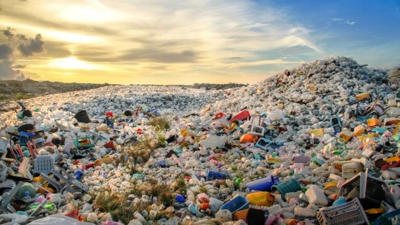 Okyanuslara en çok plastik atık bırakan ülkeler