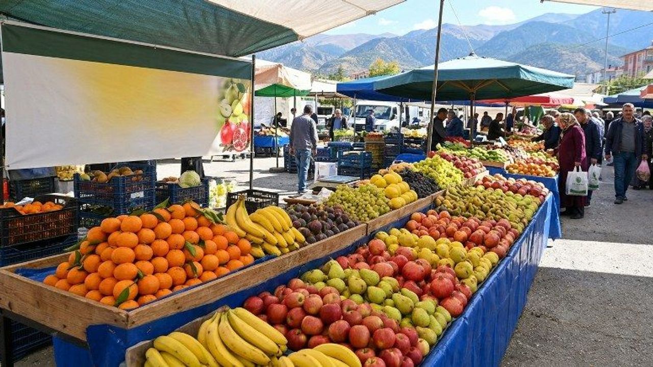 Ekim 2026 Güncel Meyve Fiyat Listesi: Mandalina, Muz, Elma ve Nar Pazarda Kaç Para?
