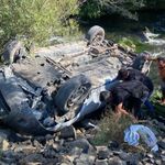 Erzincan’da Otomobil Dereye Uçtu: 2’si Çocuk 6 Kişi Yaralandı