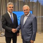 Binali Yıldırım'dan Erzincan Binali Yıldırım Üniversitesi Rektörü Kuyrukluyıldız'a Tebrik