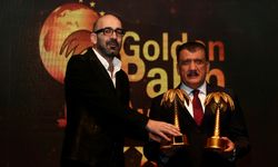 Golden Palm Awards ödül töreninde "Tarihin Işığında Arslantepe" koleksiyonu sergilendi