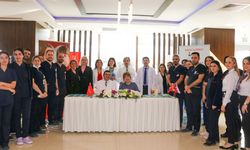 TOÇEV Başkanı Ebru Uygun, Medical Point Gaziantep'te sağlık çalışanlarıyla bir araya geldi