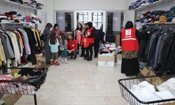 Ağrı'da Kızılay Butik Mağazası kapılarını depremzedelere açtı
