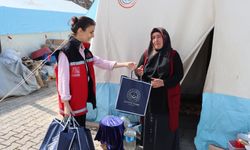 Malatya'da depremzede kadınlara Dünya Kadınlar Günü hediyesi