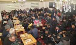 AK Parti teşkilatları Akyazı’da coşkuyla karşılandı