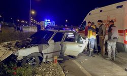 Erzincan'da iki otomobilin çarpışması sonucu 7 kişi yaralandı