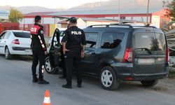 Erzincan’da nisan ayında 60 aranan şahıs ile 50 kaçak göçmen yakalandı
