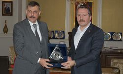 Memur-Sen Genel Başkanı Yalçın, Erzurum'da ziyaretlerde bulundu