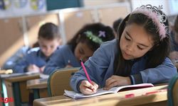 "Öğretmenler Ara Tatil Devam Etsin" Dedi