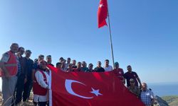 Kaledeki Türk bayrağı yenilendi