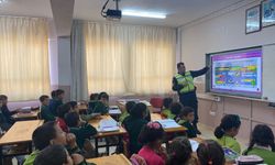 Malatya'da jandarma ekipleri trafik eğitimlerine devam ediyor
