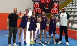 Erzincan’ın kızları Rize’de şampiyon oldu