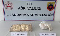 Ağrı'da otomobilde 3 kilo 300 gram uyuşturucu ele geçirildi