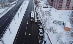 Erzurum'da zorunlu kış lastiği denetimi: 5 bin 884 araç kontrol edildi