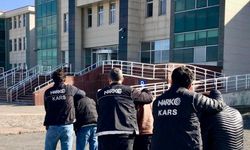 Kars'ta uyuşturucu operasyonu: 2 zanlı tutuklandı