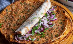 MasterChef'de yapılan çıtır çıtır lahmacun tarifi