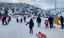 Erzincan’da Çocuklar Hem Düştü Hem Güldü