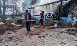 Malatya'nın Doğanşehir ilçesinde Çay Bahçesinde Çıkan Yangın Kontrol Altına Alındı