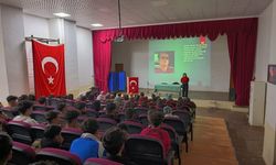 Van Bahçesaray'da Öğrencilere Akran Zorbalığına Karşı Seminer Düzenlendi