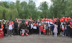 Bulanık’ta 350 Öğrencili Yıl Sonu Şenliği: Çocuklar Gönüllerince Eğlendi