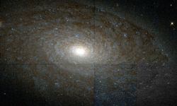 Başak Takımyıldızı'ndaki Kozmik Güzellik: NGC 4380'nun Hikayesi