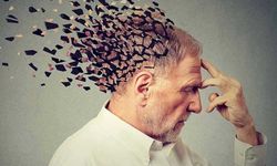 Sessiz gelen belirti: Alzheimer 20 yıl öncenize gidiyor