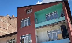 Erzurum’da 1,5 Yaşındaki Bebek Balkondan Düşerek Ağır Yaralandı