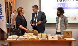 Van’da Yerli Üreticiler ve Büyük Alıcılar “Türkiye’nin Kahramanları” Projesinde Buluştu