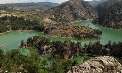 Yerini Bilen Az, Gören Unutamıyor: Türkiye’nin Saklı Kanyonu Arapapıştı