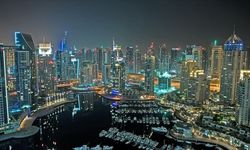 Çölde Lüksün Zirvesi: Dubai’de Görmeniz Gereken Yerler ve Almanız Gerekenler