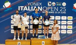 Erzincan Badminton takımı İtalya'dan madalya ile döndü