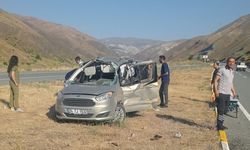 Erzincan’da takla atan araçtaki 7 kişi yaralandı