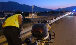 Erzincan'da motosiklet kazası 4 yaralı