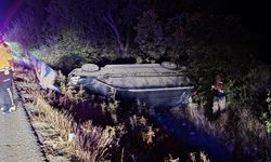 Minibüs şarampole uçtu 3 yaralı