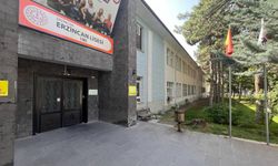 Tarihi Erzincan Lisesi Yıkılıyor Mu?