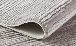 Akrilik Halılar: Modern ve Pratik Seçim