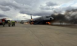 Erzincan Havalimanı’nda Uçak Alevler İçinde! Tatbikat Gerçeği Aratmadı (VİDEO)