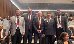 Erzincan Heyeti Cumhurbaşkanı Erdoğan’la Şehircilik Zirvesi’nde Buluştu