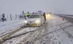 Erzincan-Erzurum ve Erzincan-Sivas Karayolu Ulaşıma Tamamen Kapandı