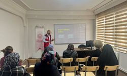 Bir Tıkla Başlayan Tehlike! Erzincan Aile ve Sosyal Hizmetler İl Müdürlüğünden Ailelere Dijital Rehber