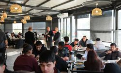 "Biz Bir Aileyiz” Buluşmasında Gençlere Güven Mesajı