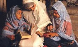 Asr-ı Saadet’te Kadınlar Okuldaydı! Hadisler, İslam’ın İlk Eğitim Modelini Yeniden Düşündürüyor