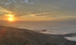 Erzincan ve Sis Kartpostallık manzaralar oluşturdu