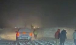 Erzincan-Sivas Karayolunda  Meydana Gelen Çığ Görüntülendi (VİDEO)